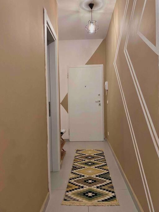 2+1 Apartment - Tirana City Center Bagian luar foto